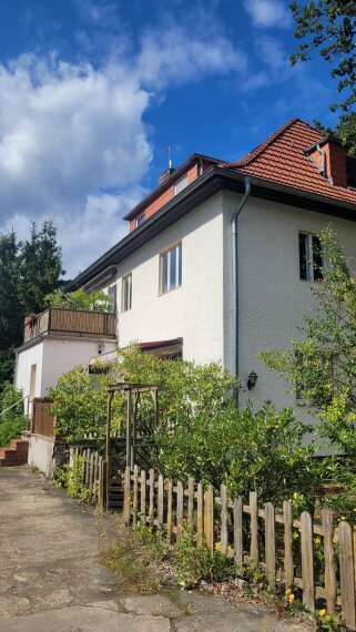 Hausansicht Seite