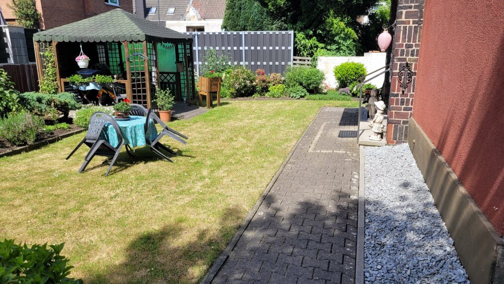 Garten Mehrfamilienhaus