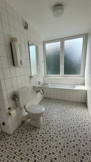 Badezimmer 2
