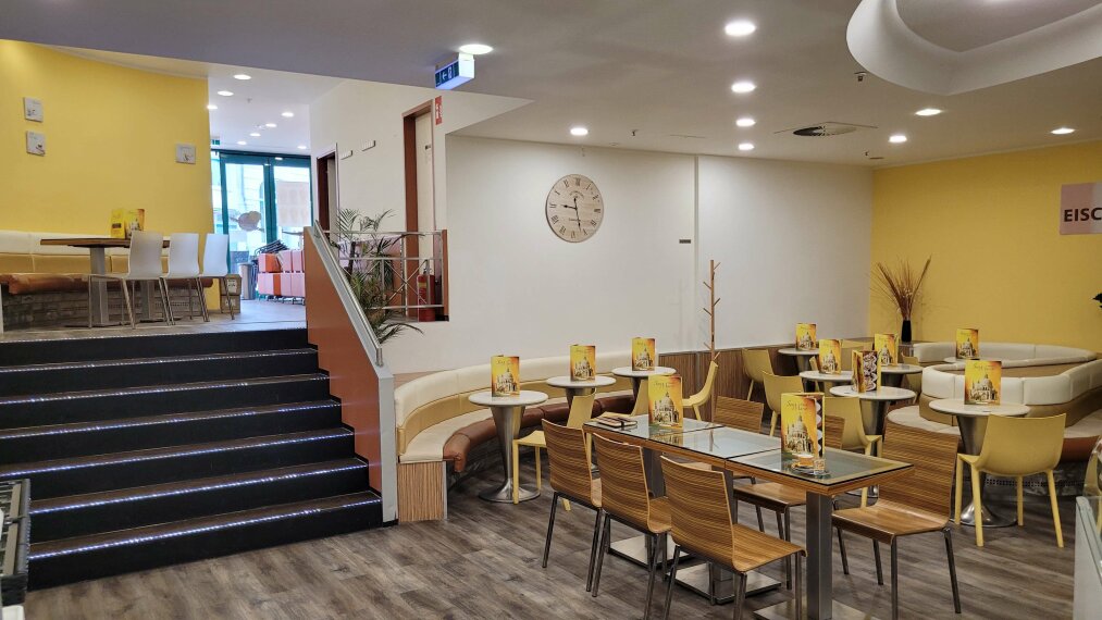 Aufgang zur Außenterrasse