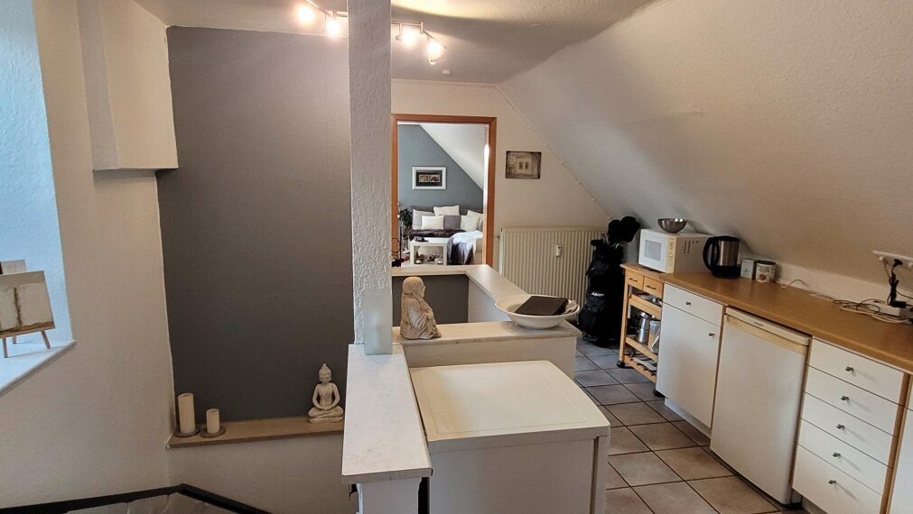 Empore mit Küche Spitzboden