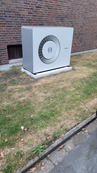 Neue Wärmepumpe aus 2025