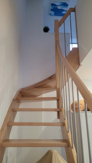 Treppe zum Spitzboden