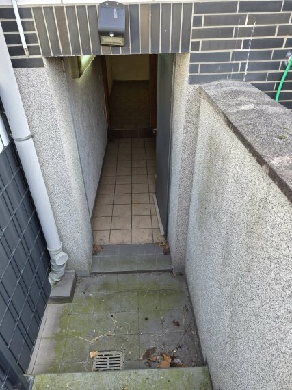 Kellerabgang vom Garten